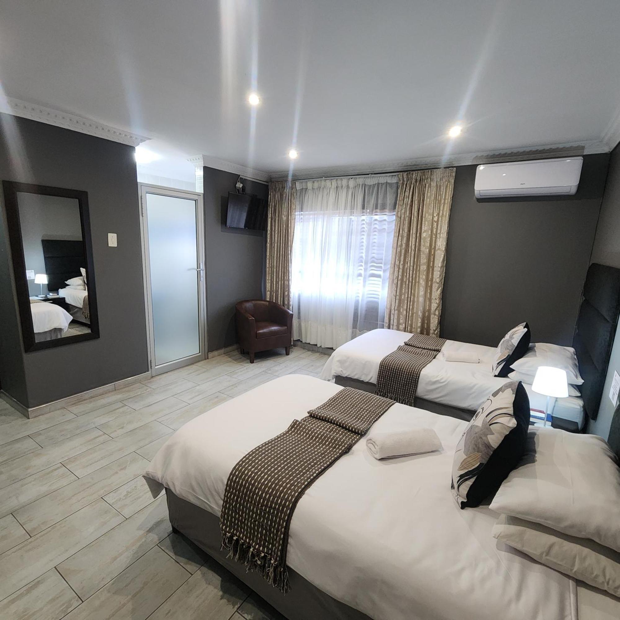 Sleep In Beauty Guesthouse Newcastle Exteriör bild